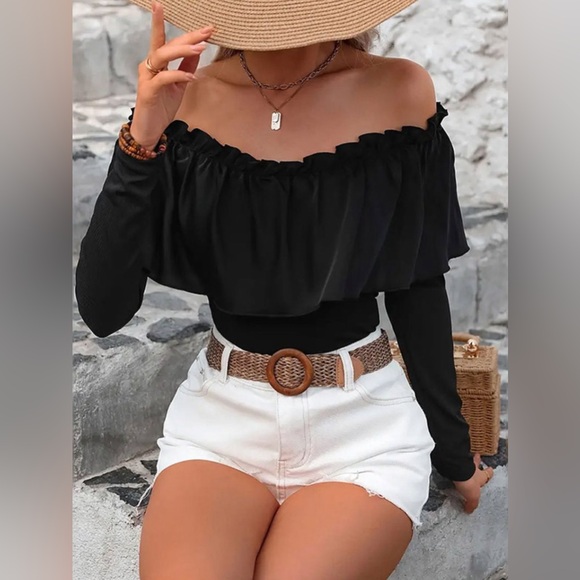 Ruffled Off-Shoulder Long Sleeve Blouse - Picture 3 of 5